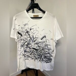 Burberry t shirt